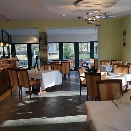 Hotell Kurhaus Bad Düben